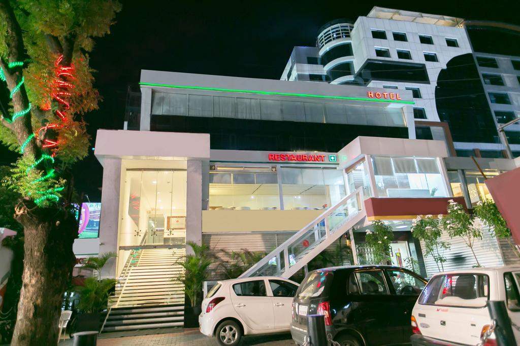 樱桃树翠波酒店 印多尔 外观 照片
